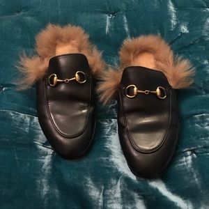 Gucci proncetown slippers